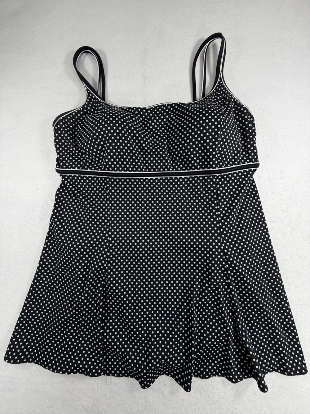 Great Lengths Swimdress One Piece Swimsuit Size 22 Black‎ White Polka Dot
